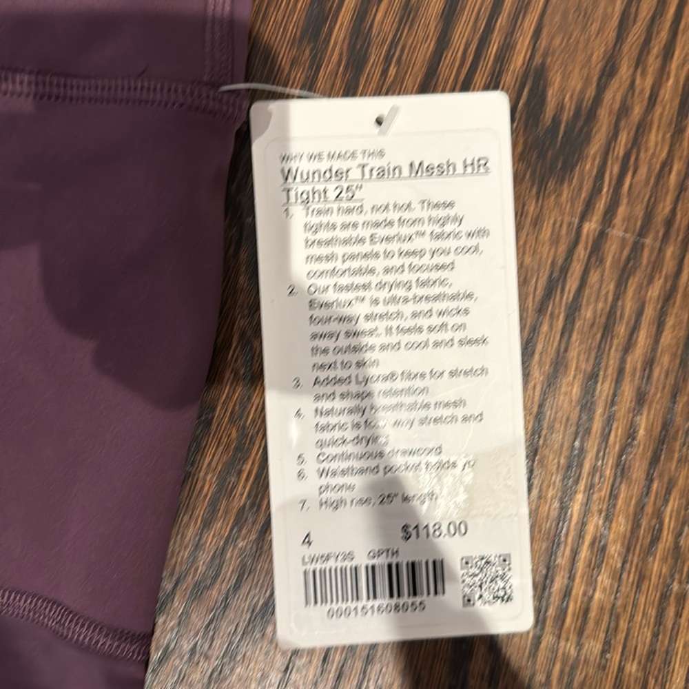 Lululemon winder train mesh HR workout pants. Never been worn, with tags!